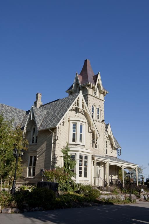 Elmhurst Inn&Spa Ingersoll Exterior foto