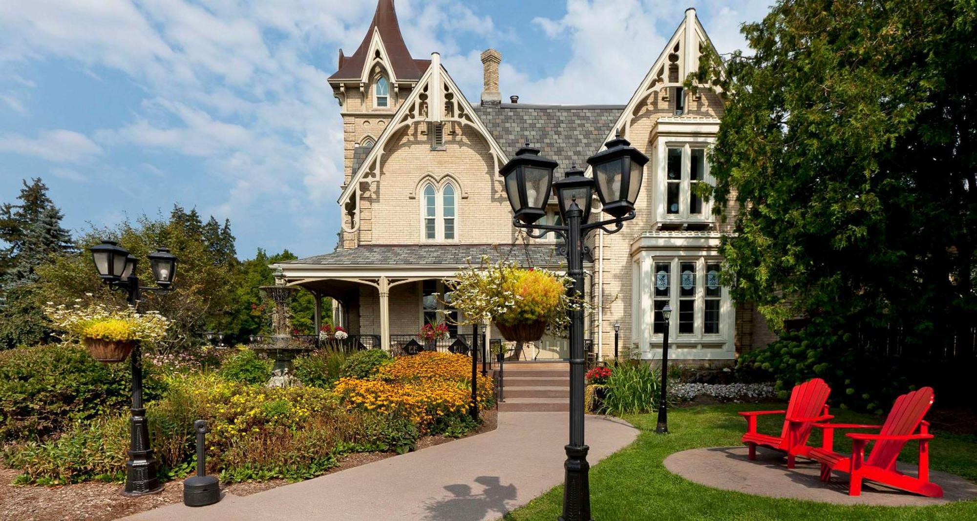 Elmhurst Inn&Spa Ingersoll Exterior foto
